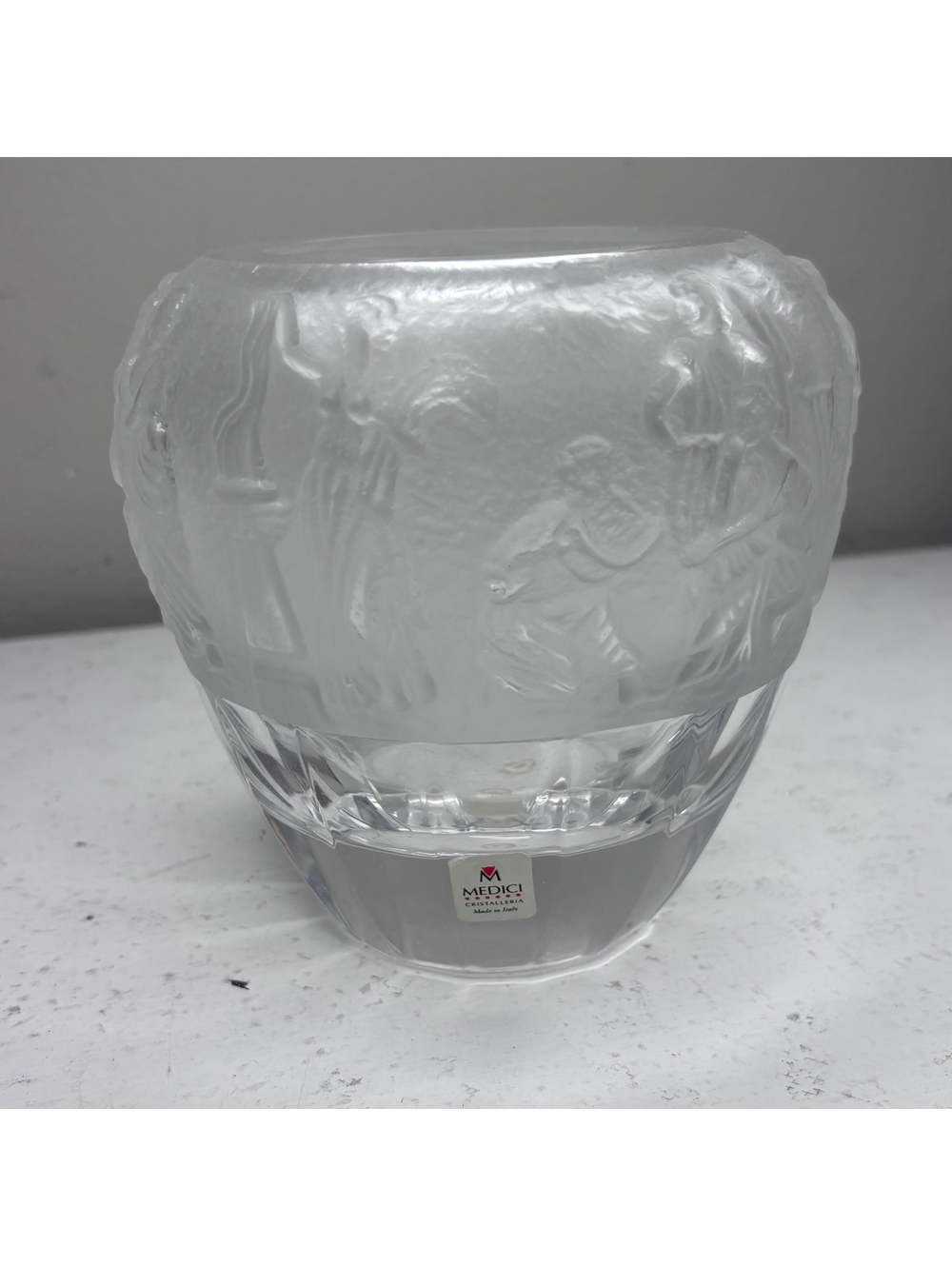 Medici Cristalleria Frosted Greek/Roman Figural Crystal Vase made in Italy
